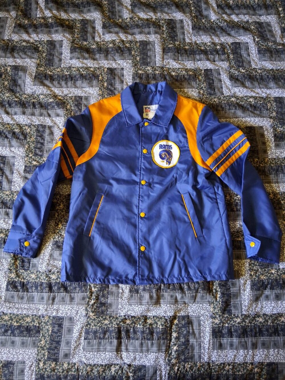 1980s Gary-Mor NFL Football St. Louis Rams Windbreaker Jacket Adult M Size 40